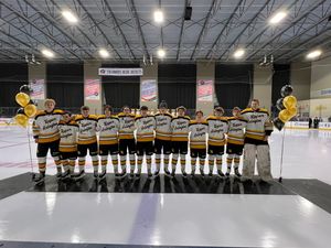 Image post by @ua_ice_hockey on Instagram