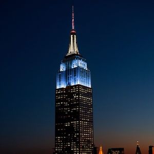 Image post by @empirestatebldg on Instagram