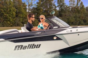 Image post by @malibuboats on Instagram