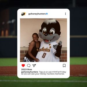 Image post by @gohoneyhunters on Instagram