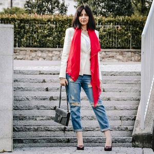 Image post by @isabella_thefashioncherrydiary on Instagram