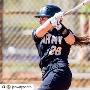 Image post by @armywp_softball on Instagram