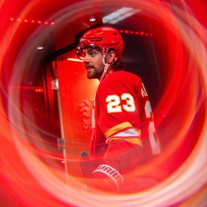Image post by @NHLFlames on Twitter