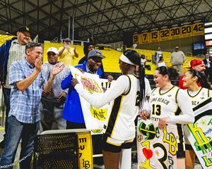Image post by @lbsuwbb on Instagram