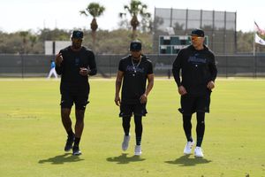 Image post by @LosMarlins on Twitter