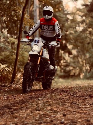 Image post by @motostylelife on Instagram