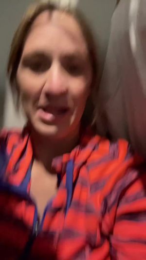 Video post by @momchats on TikTok