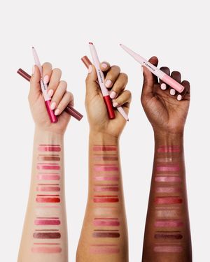 Image post by @itcosmetics on Instagram