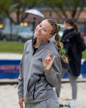 Image post by @usfbeachvb on Instagram