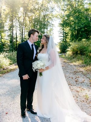 Image post by @maddiesswfphotography on Facebook