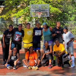 Image post by @ladieswhohoop on Instagram