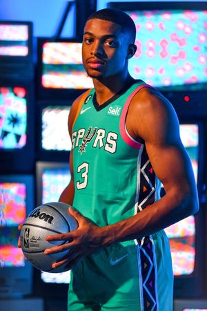 Image post by @spurs on Twitter