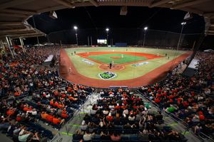 Image post by @BeaverAthletics on Twitter