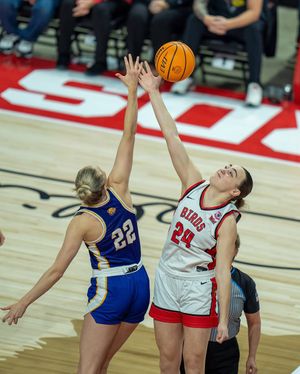 Image post by @maurakapalaphotography on Instagram