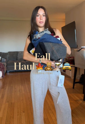 Video post by @anyaweitz on TikTok
