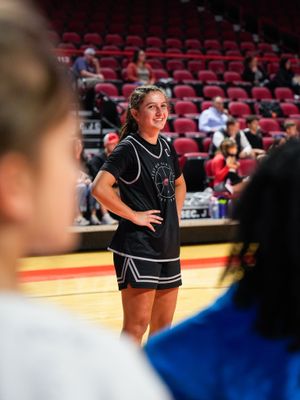 Image post by @ladytopperhoops on Instagram