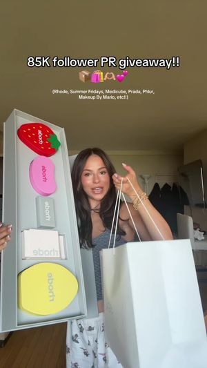 Video post by @anyaweitz on TikTok