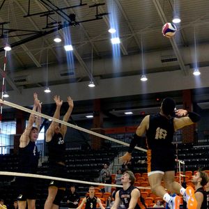 Image post by @ujmensvolleyball on Instagram