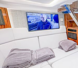 Image post by @hcbyachts on Instagram