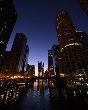 Image post by @chicago.explore on Instagram