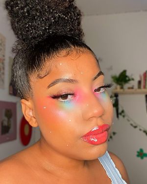 Image post by @tyrajanea on Instagram
