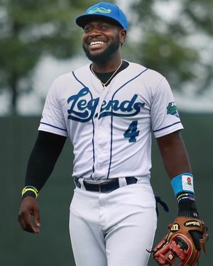 Image post by @datdudebp on Instagram