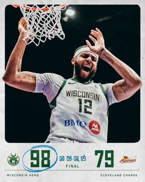 Image post by @WisconsinHerd on Twitter