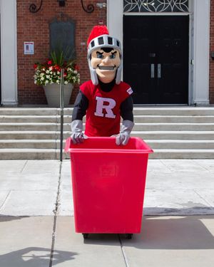 Image post by @rutgersreslife on Instagram