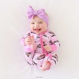 Image post by @poshpeanut on Instagram