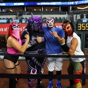 Image post by @losrangers on Instagram