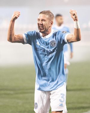 Image post by @clubeleven on Instagram