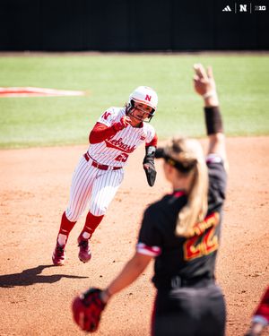 Image post by @HuskerSoftball on Twitter