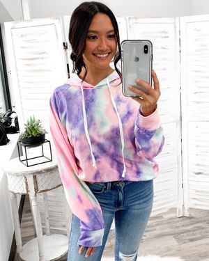 Image post by @shopfillyflair on Instagram