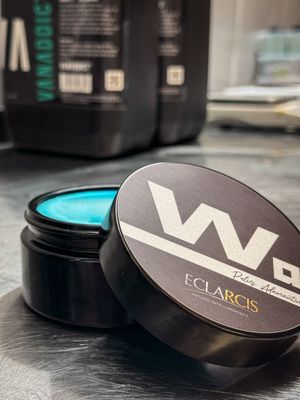 Image post by @waxaddictuk on Instagram