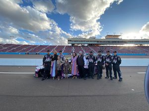 Image post by @allyracing on Twitter