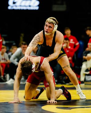Image post by @iowahawkeyewrestling on Instagram