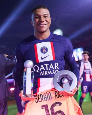 Image post by @psg on Instagram