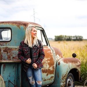 Image post by @shopfillyflair on Instagram