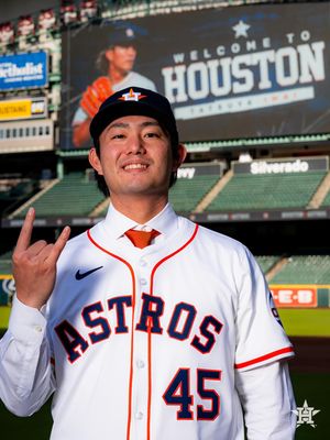 Image post by @astros on Instagram