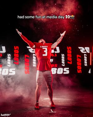 Video post by @unmlobofb_ on TikTok