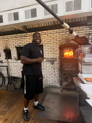 Image post by @frankpepepizza on Instagram