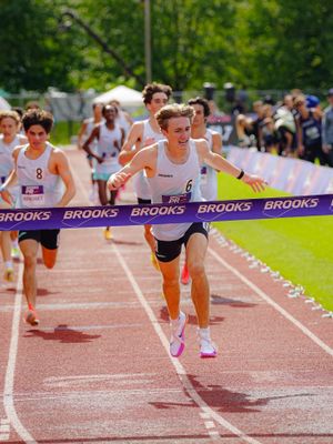 Image post by @flotrack on Instagram