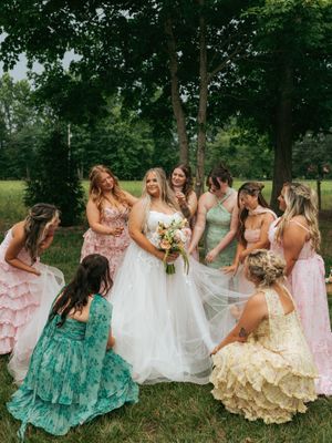 Image post by @vowdweddings on Instagram