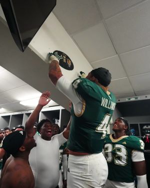 Image post by @usffootball on Instagram