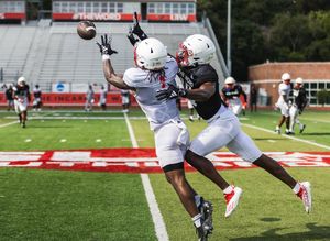 Image post by @uiw_football on Instagram