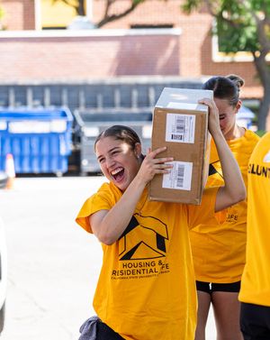 Image post by @lbsuwbb on Instagram