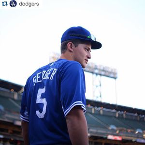 Image post by @rcquakes on Instagram