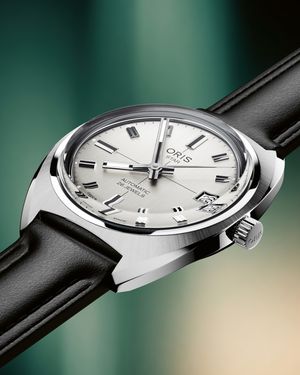 Image post by @oris on Instagram
