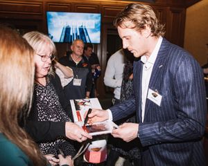 Image post by @wildgivesback on Instagram