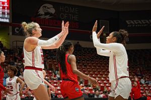 Image post by @suuwbasketball on Instagram